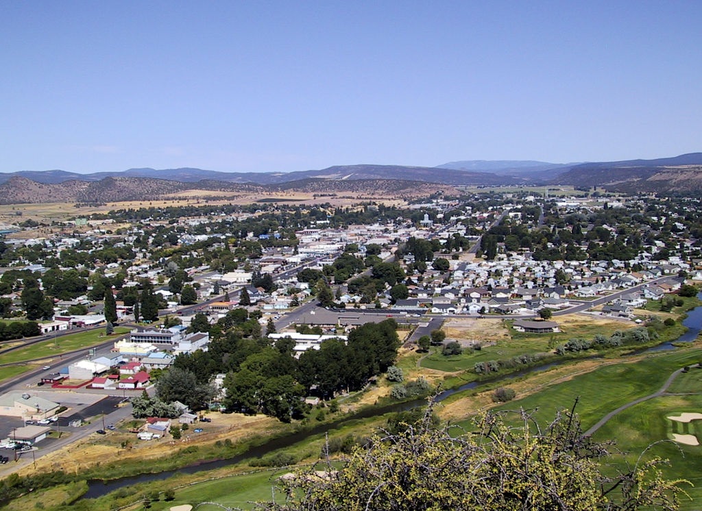 Prineville, OR by Kris Arnold Source Flicker.com creative commons
